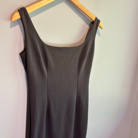 Katie May Gray Sleeveless Formal Maxi Length Gown - size 4 - Picture 4 of 6